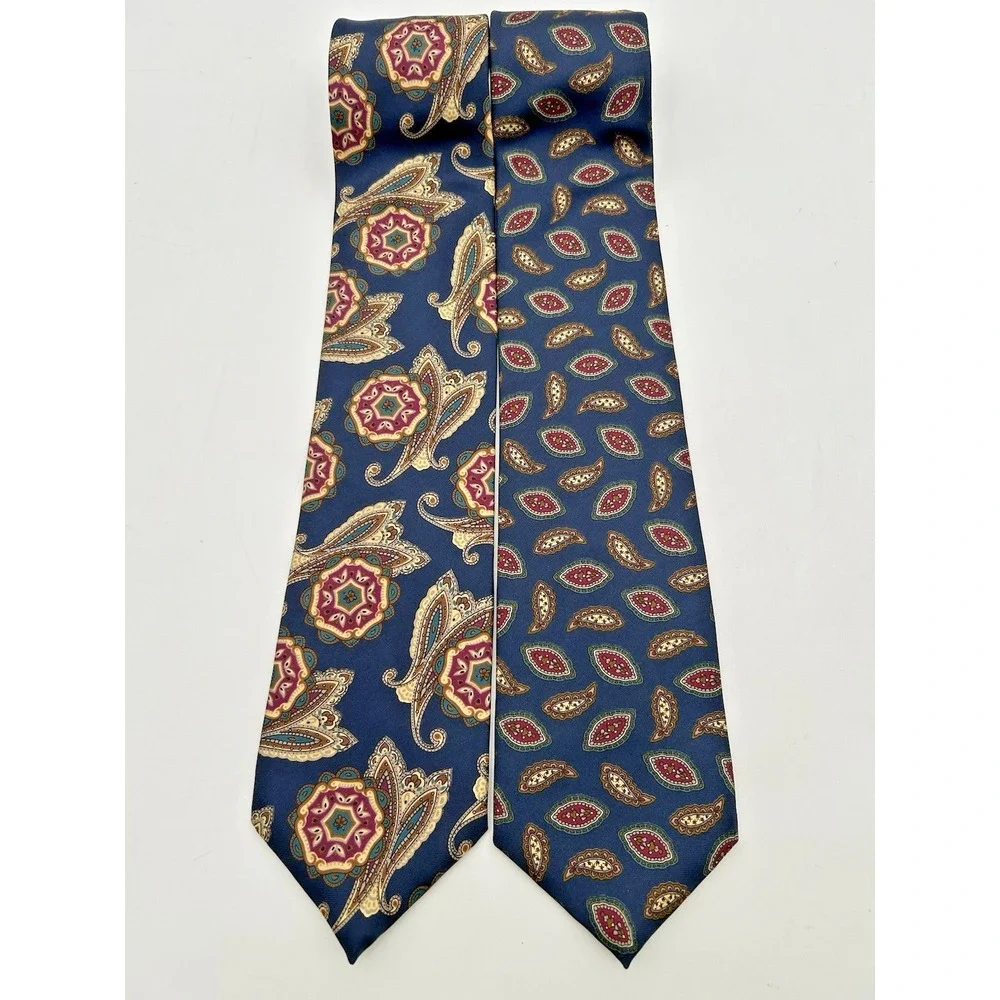 Lot Of 2 Oscar de la Renta Couture Mens Silk Ties Blue Gold Paisley Pattern‎ USA